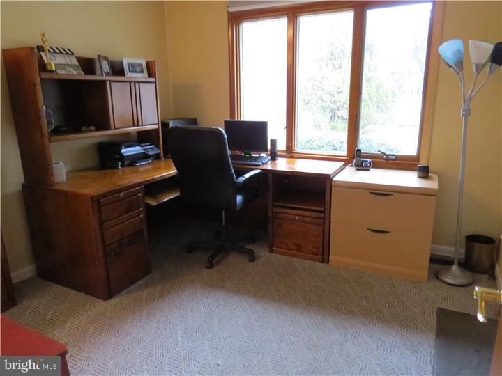 179 Riverside Drive Princeton, NJ 08540 - Photo 18 of 25 Office / Study