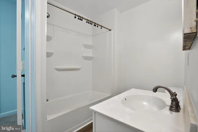 $325,000 | 5707 Falkland Place, Capitol Heights, MD 20743