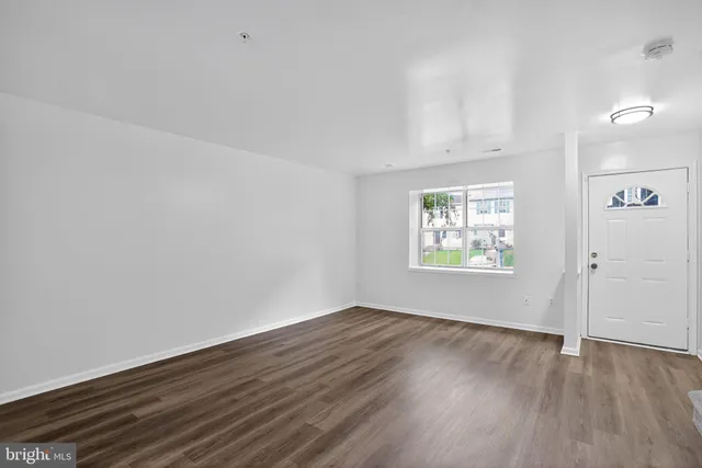 $325,000 | 5707 Falkland Place, Capitol Heights, MD 20743