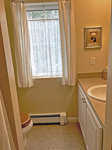 $550,000 | 3 Kerry Gardens, Unit 25, Belfast, ME 04915