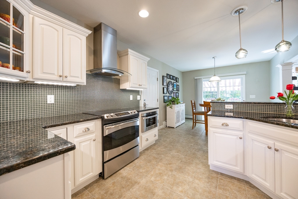 2660 Courtlyn Road Dighton, MA 02715 - Photo 5 of 41 Gallery Image 5