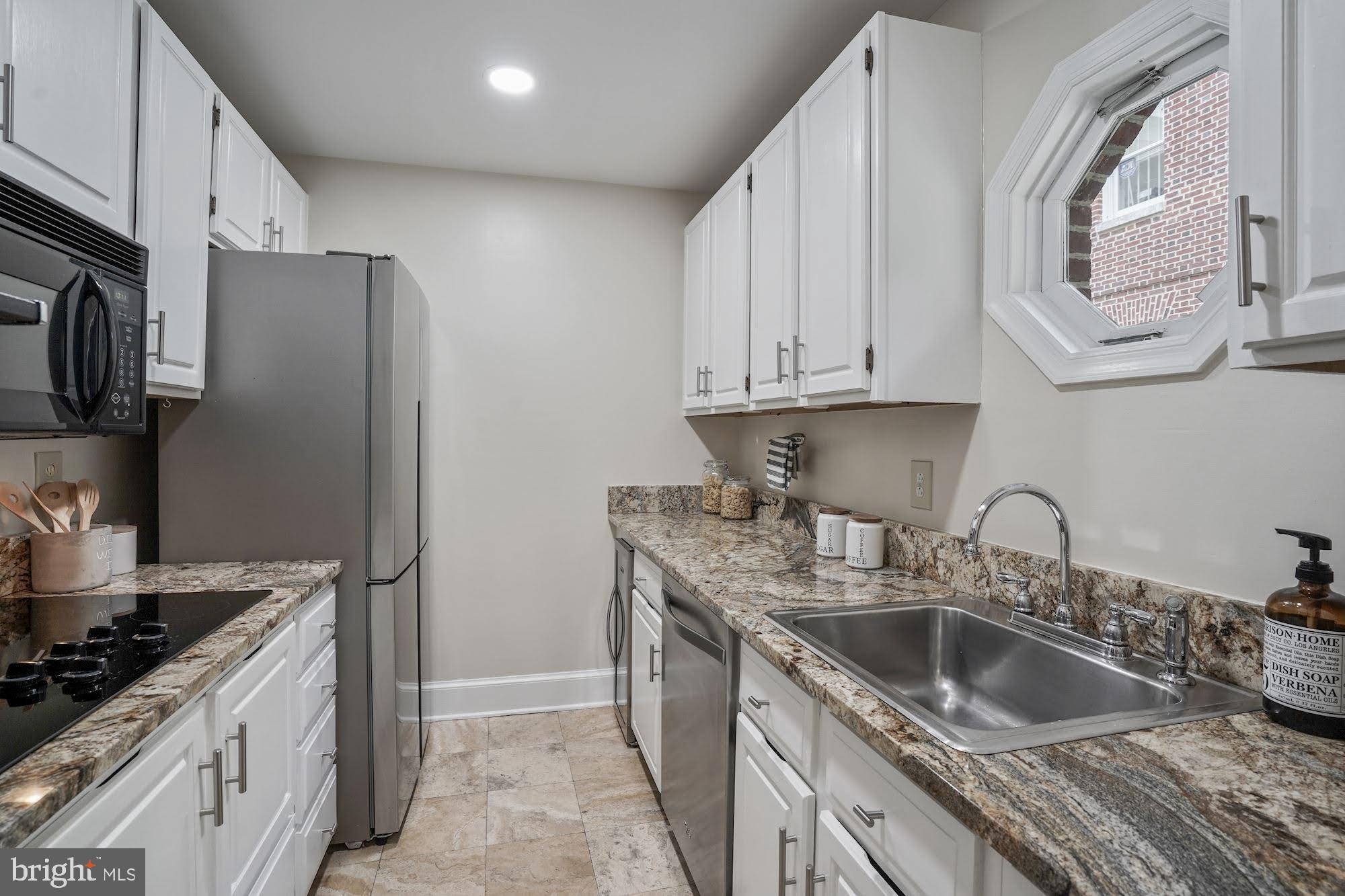 1849 Kalorama Road Northwest, Unit 7 Washington, DC 20009 - Photo 12 of 28 Kitchen