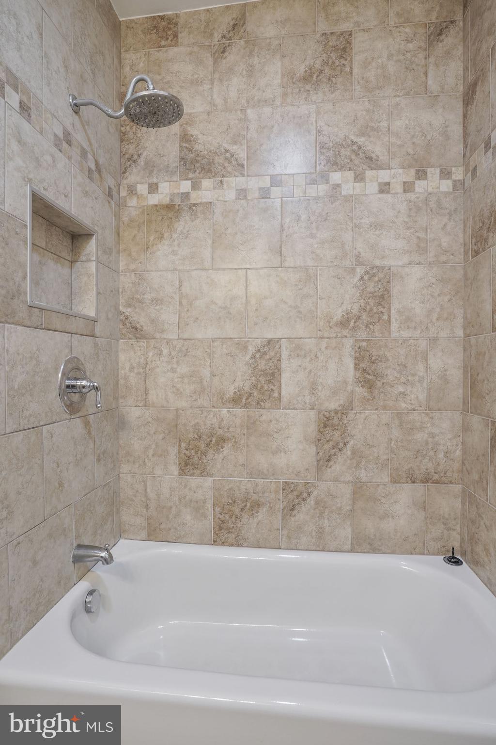 1849 Kalorama Road Northwest, Unit 7 Washington, DC 20009 - Photo 19 of 28 Bathroom