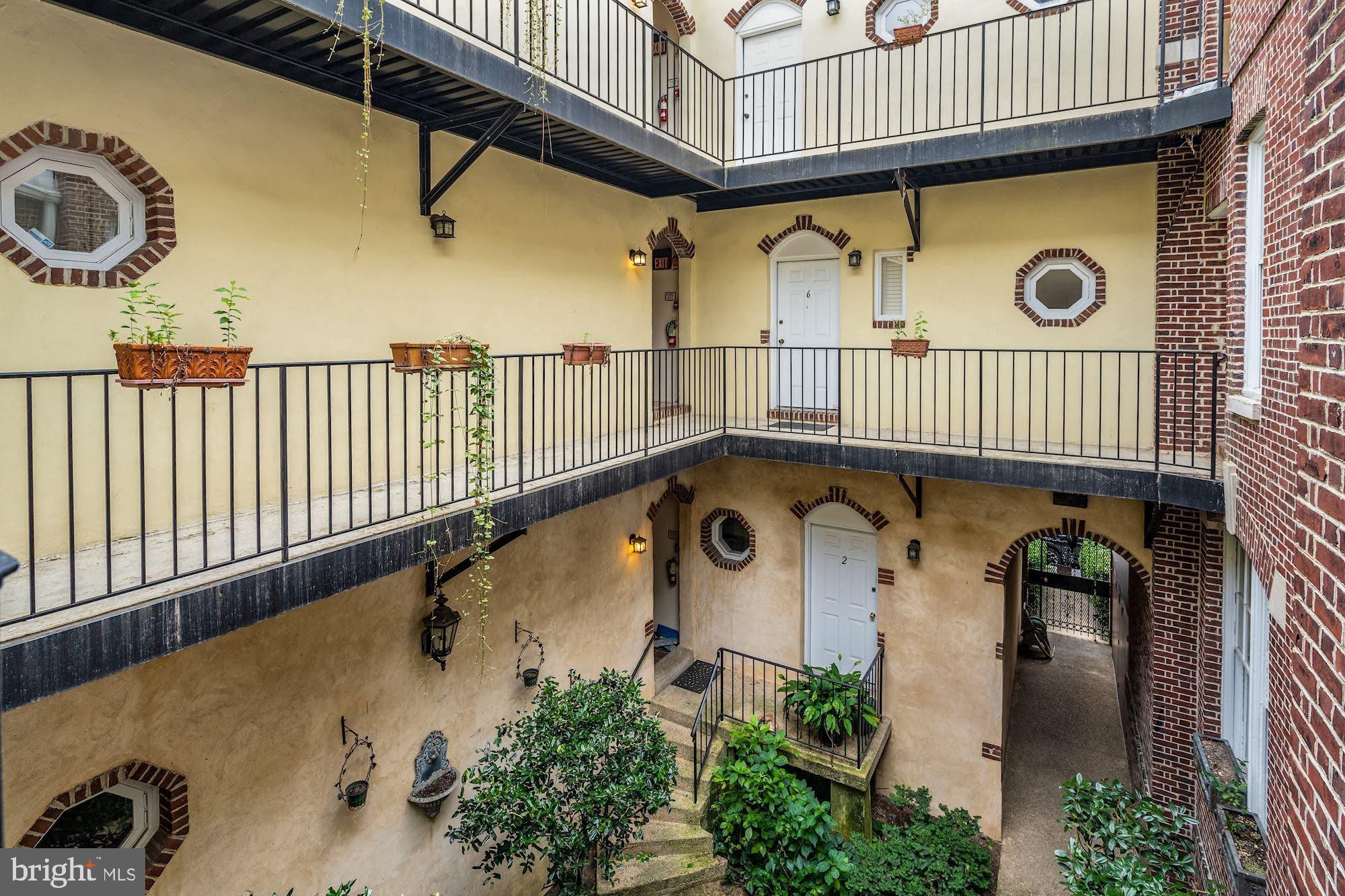 1849 Kalorama Road Northwest, Unit 7 Washington, DC 20009 - Photo 25 of 28 Interior Courtyard