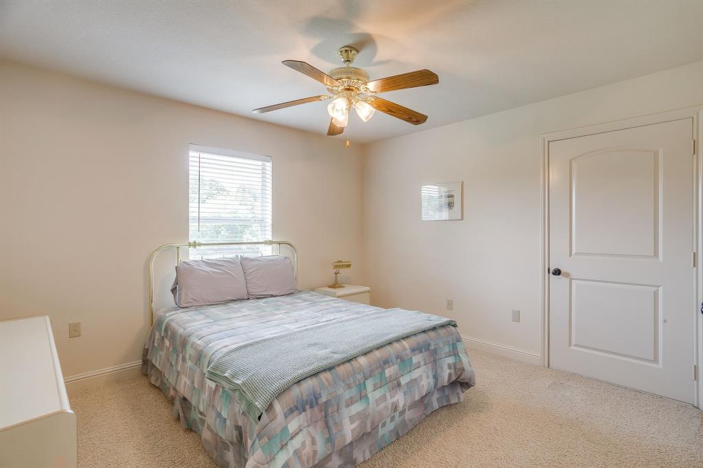1144 Boling Ranch North Road Azle, TX 76020 - Photo 35 of 40 Upstairs guest house bedroom one