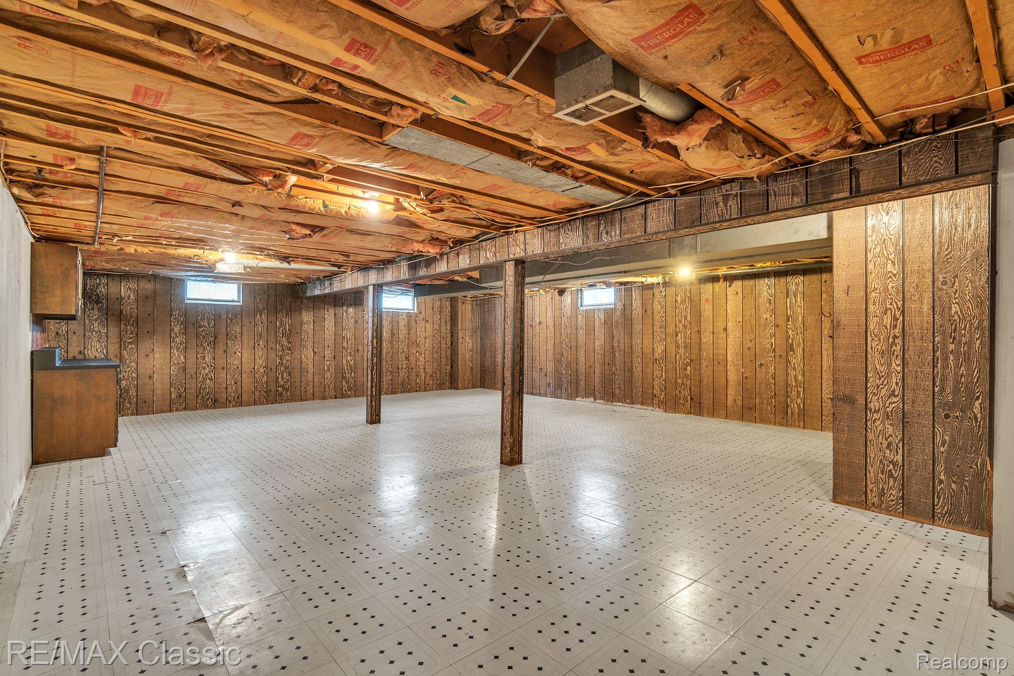 4390 Highfield Road Waterford, MI 48329 - Photo 25 of 38 Gallery Image 25