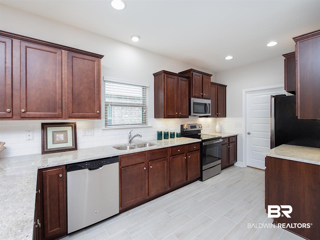 1729 Covington Lane Foley, AL 36535 - Photo 6 of 26 Gallery Image 6