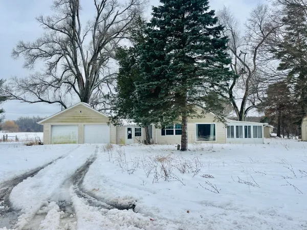 $163,000 | 6015 South Stoney Lake Road, Jackson, MI 49201