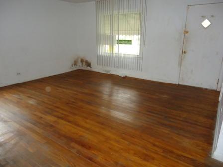 3504 Roesner Drive Markham, IL 60428 - Photo 3 of 6 Gallery Image 3
