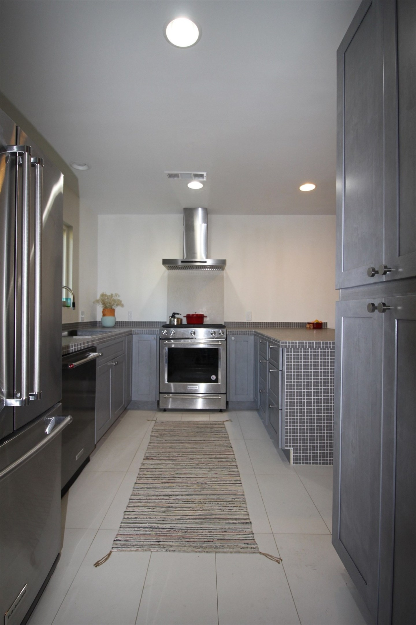 4126 Apollo Street Houston, TX 77018 - Photo 12 of 35