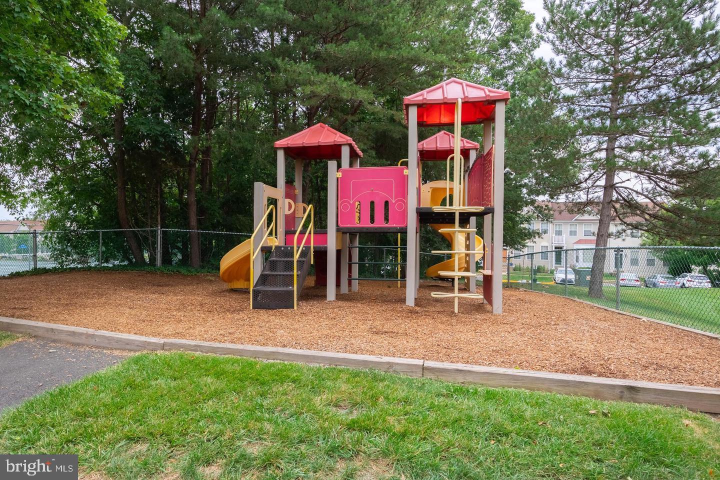 14807 Rydell Road, Unit 204 Centreville, VA 20121 - Photo 28 of 28