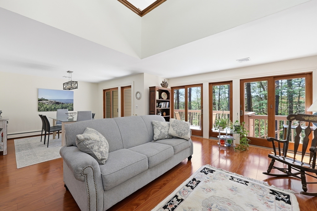 929 Shaker Road, Unit 17 Westfield, MA 01085 - Photo 12 of 32