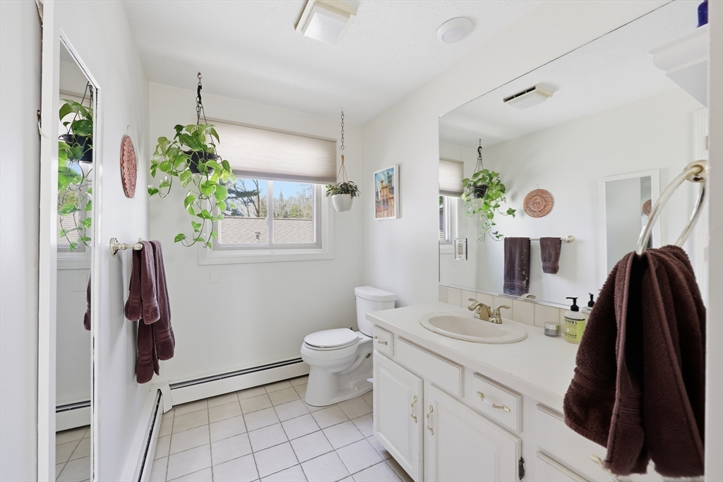 929 Shaker Road, Unit 17 Westfield, MA 01085 - Photo 17 of 32
