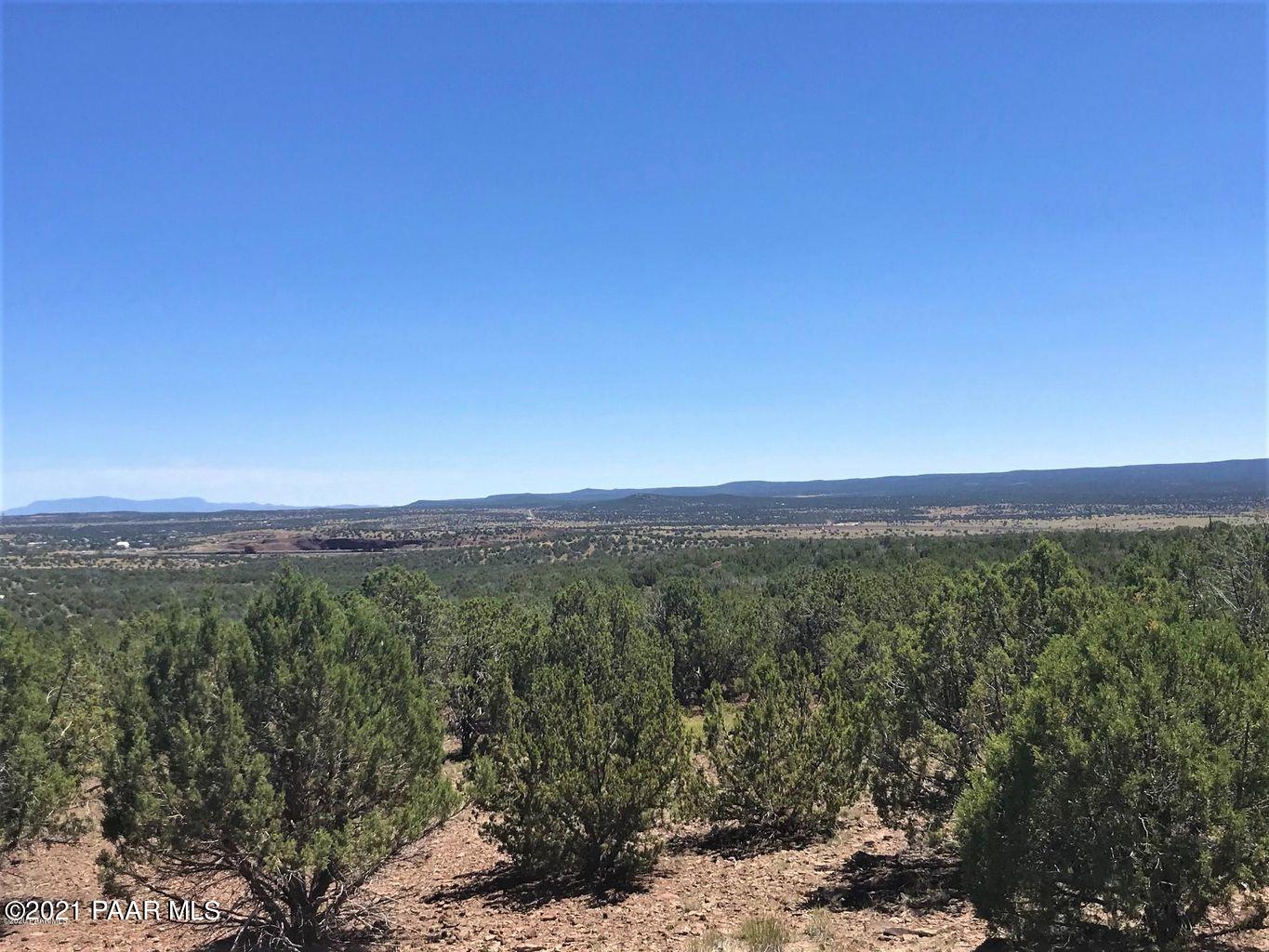 2758 Roberts Road Ash Fork, AZ 86320 - Photo 3 of 10 20200616223136528794000000-o