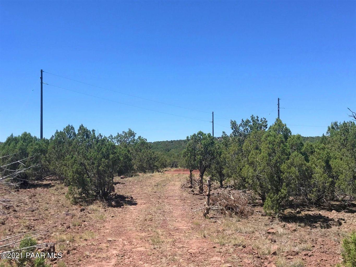2758 Roberts Road Ash Fork, AZ 86320 - Photo 9 of 10 20200616223149058715000000-o
