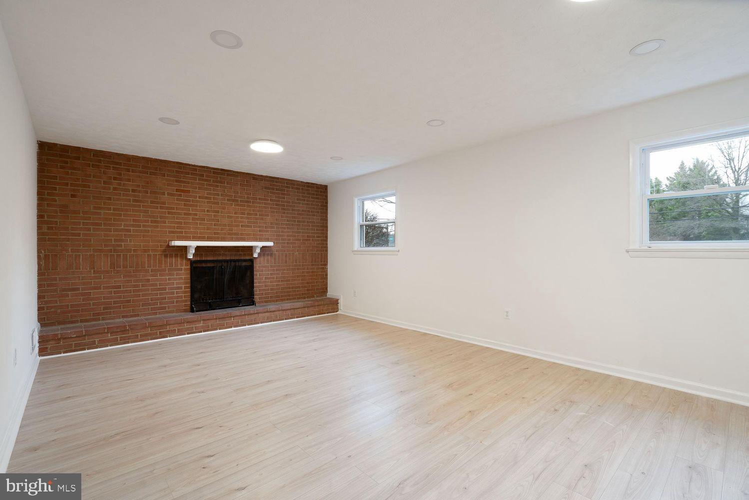 4404 Seminary Road Alexandria, VA 22304 - Photo 14 of 19