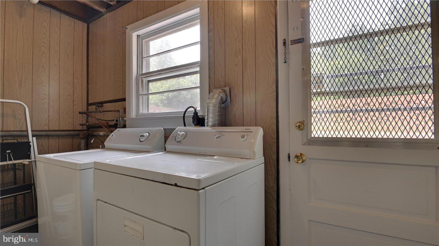 4404 Seminary Road Alexandria, VA 22304 - Photo 16 of 19