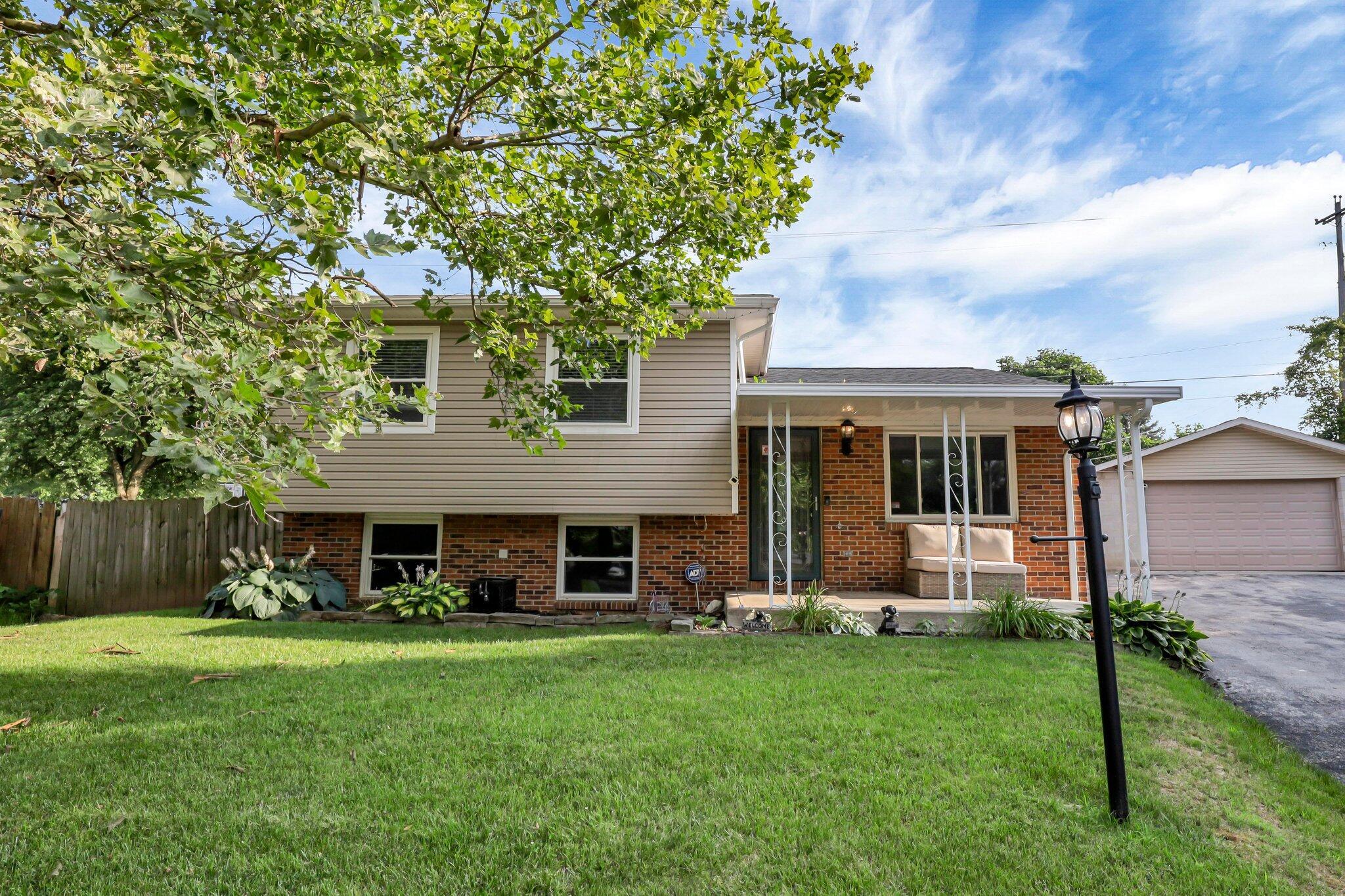 3035 Rivercliff Road Columbus, OH 43223 - Photo 1 of 47 1-web-or-mls-IMG_5595 copy