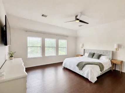 $392,000 | 26037 Kings Mill Crest Drive, Kingwood, TX 77339