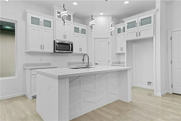 $269,900 | 4112 Alexia Lane, Edinburg, TX 78542