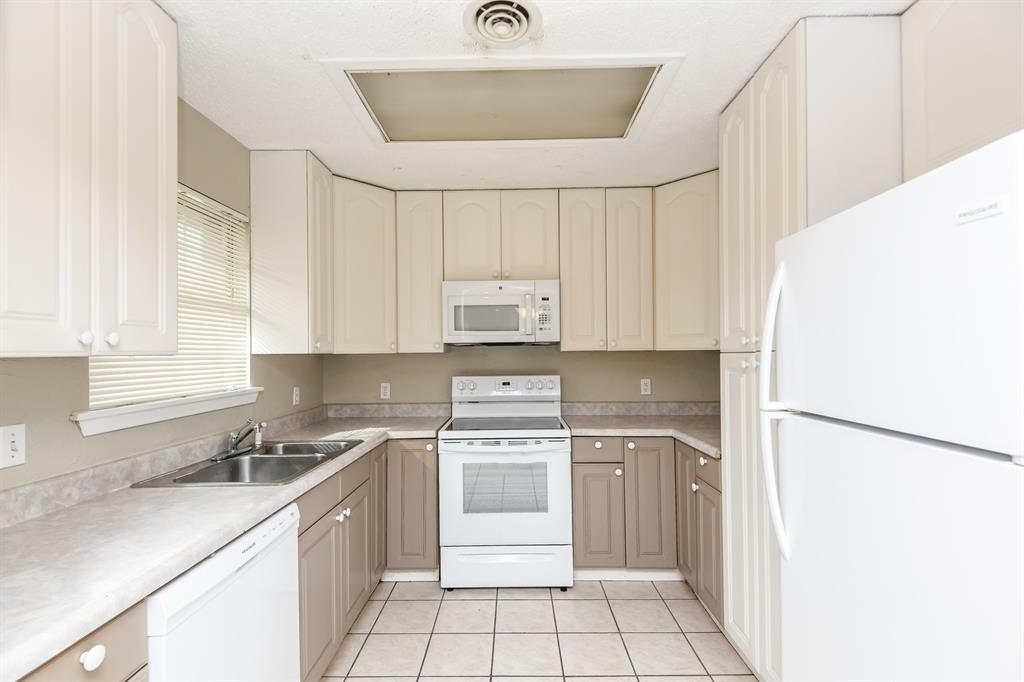 6508 Normandy Road Fort Worth, TX 76112 - Photo 5 of 15