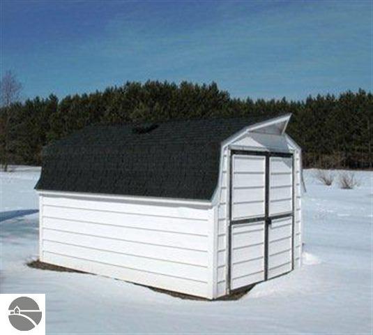 18494 Moore Road Thompsonville, MI 49683 - Photo 13 of 15 1713014-12.JPG