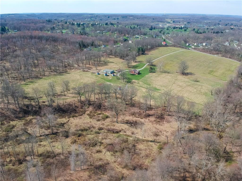 204 Hoover Road New Castle, PA 16101 - Photo 26 of 29 Gallery Image 26