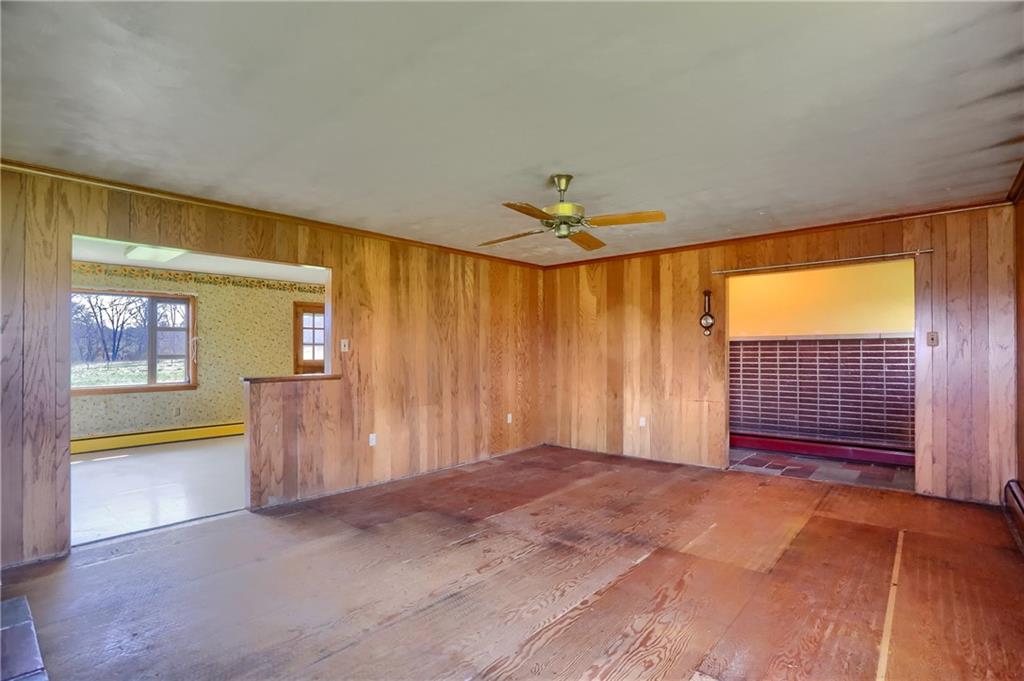 204 Hoover Road New Castle, PA 16101 - Photo 7 of 29 Gallery Image 7