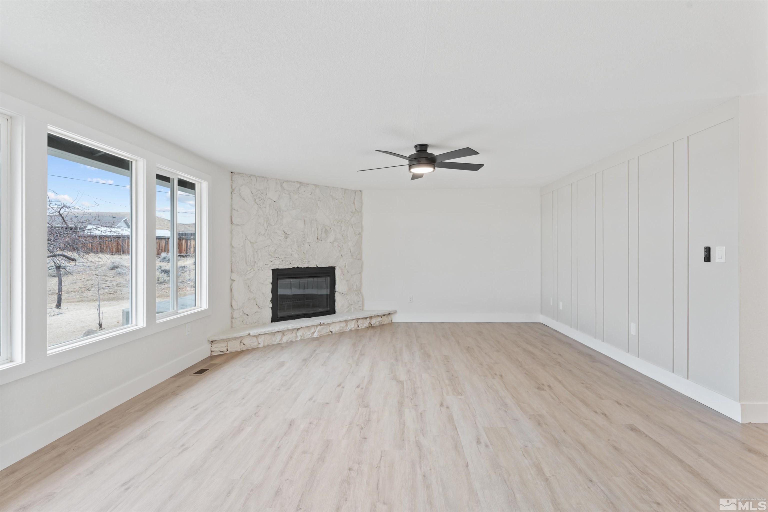 2460 Seneca Drive Reno, NV 89506 - Photo 7 of 38 Photo 7