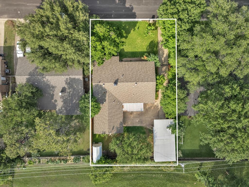 1206 Mildred Lane Benbrook, TX 76126 - Photo 2 of 38