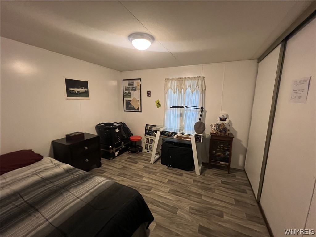 33 Harmony Lane Cheektowaga, NY 14225 - Photo 10 of 12