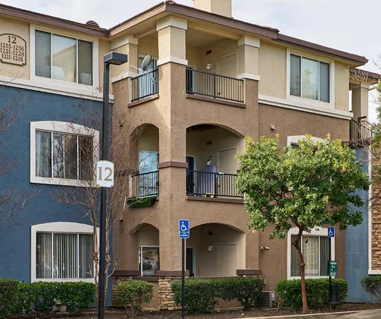 $299,950 | 701 Gibson Drive, Unit 1215, Roseville, CA 95678
