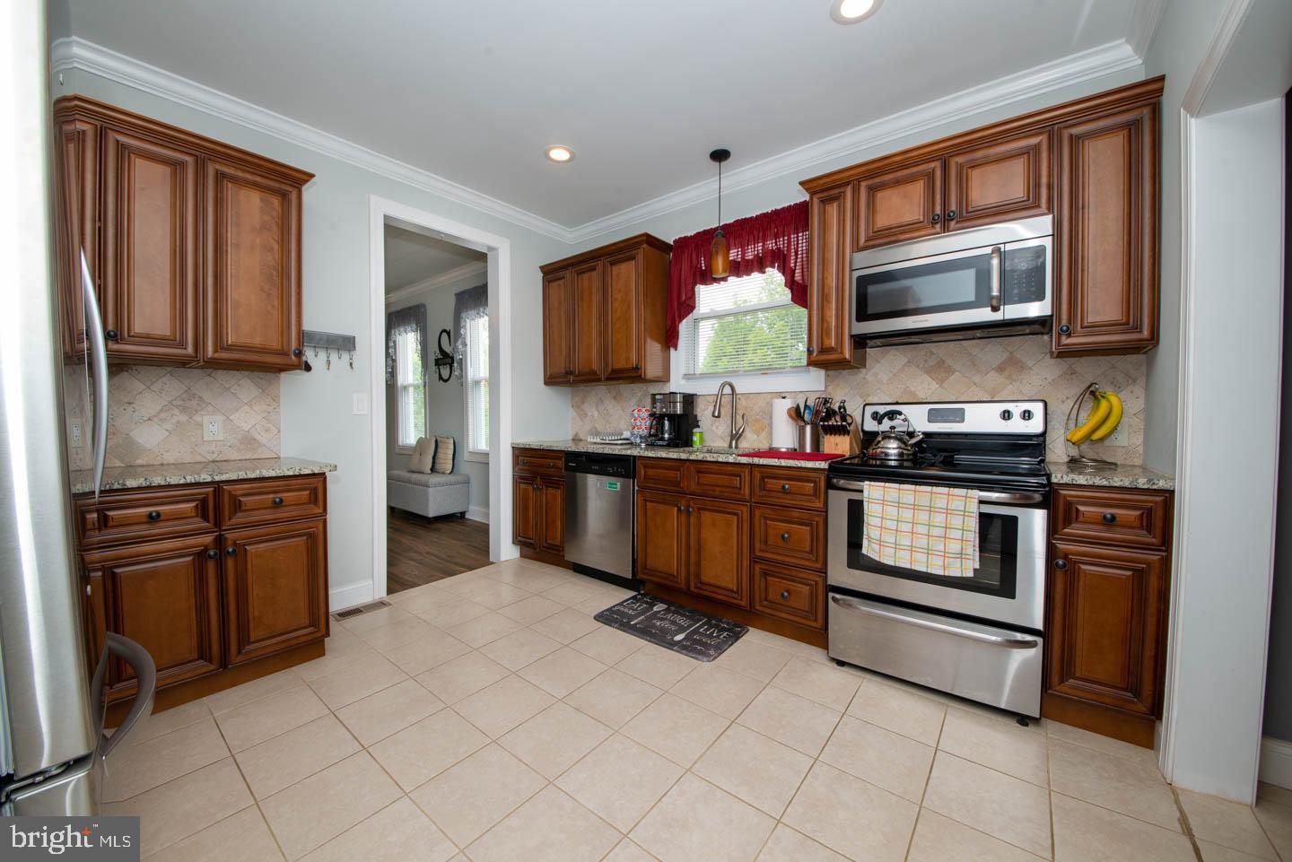 4 Convent Road Aston, PA 19014 - Photo 17 of 33 Gallery Image 17