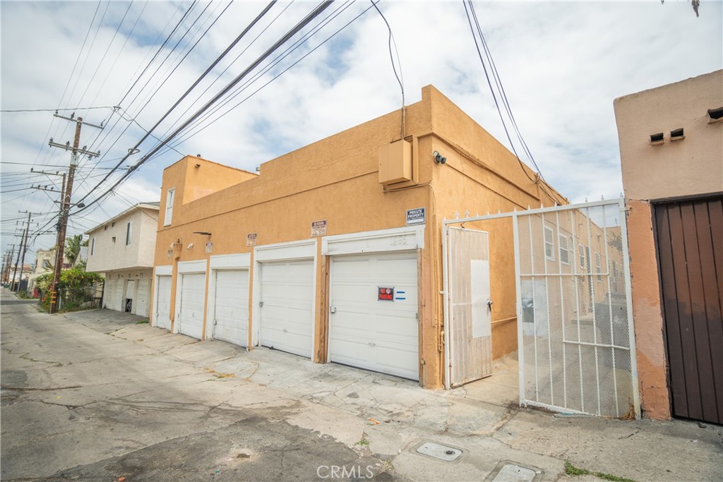 1495 Cedar Avenue Long Beach, CA 90813 - Photo 17 of 34