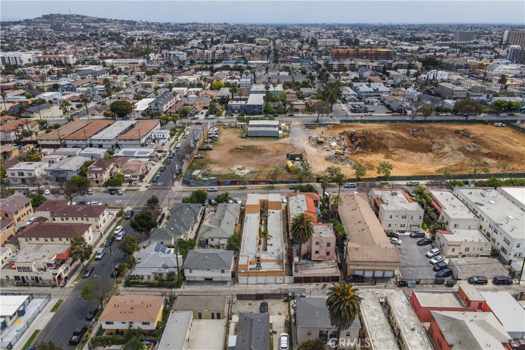 1495 Cedar Avenue Long Beach, CA 90813 - Photo 7 of 34 an aerial view of residential houses with outdoor space