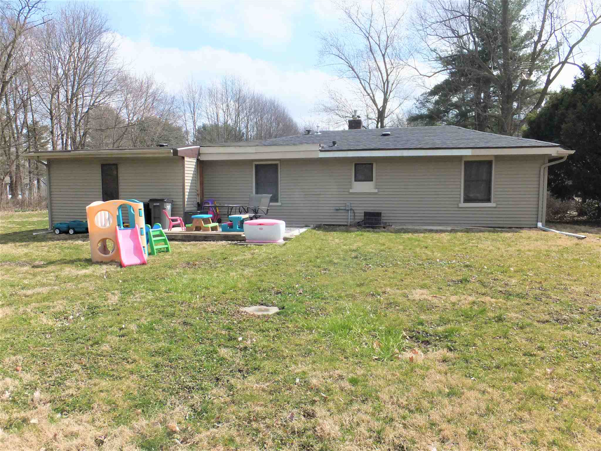 59281 Edna Road Mishawaka, IN 46544 - Photo 24 of 25 Gallery Image 24