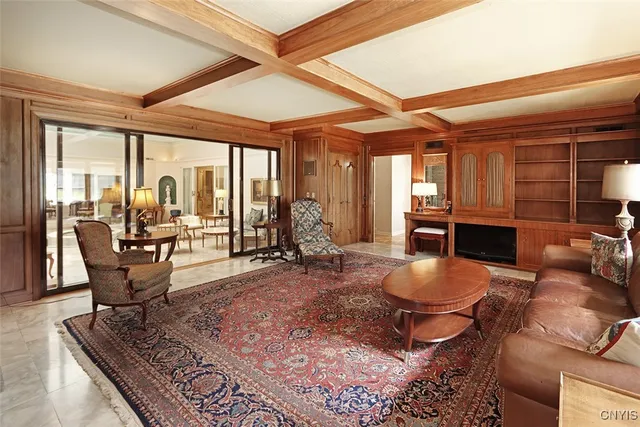 $999,999 | 7500 Hunt Lane, Manlius, NY 13104