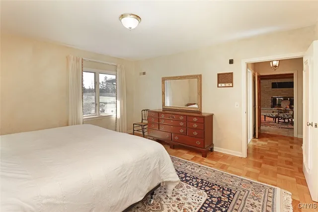 $999,999 | 7500 Hunt Lane, Manlius, NY 13104