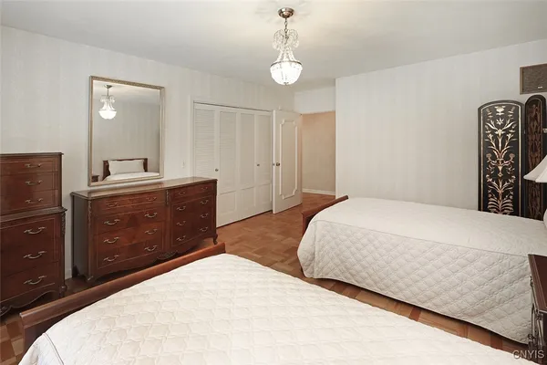 $999,999 | 7500 Hunt Lane, Manlius, NY 13104