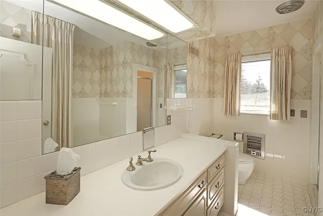 $999,999 | 7500 Hunt Lane, Manlius, NY 13104