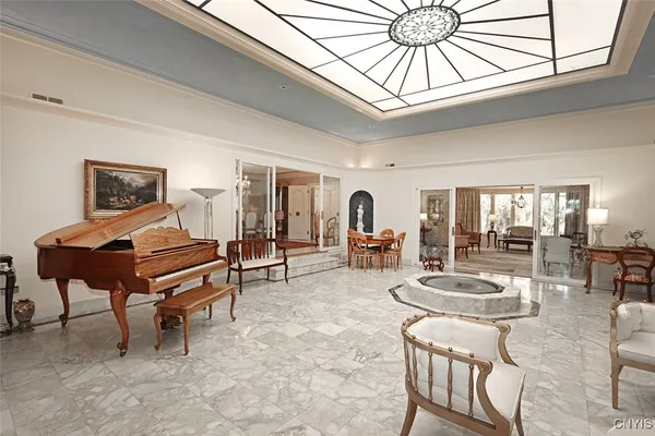 $999,999 | 7500 Hunt Lane, Manlius, NY 13104