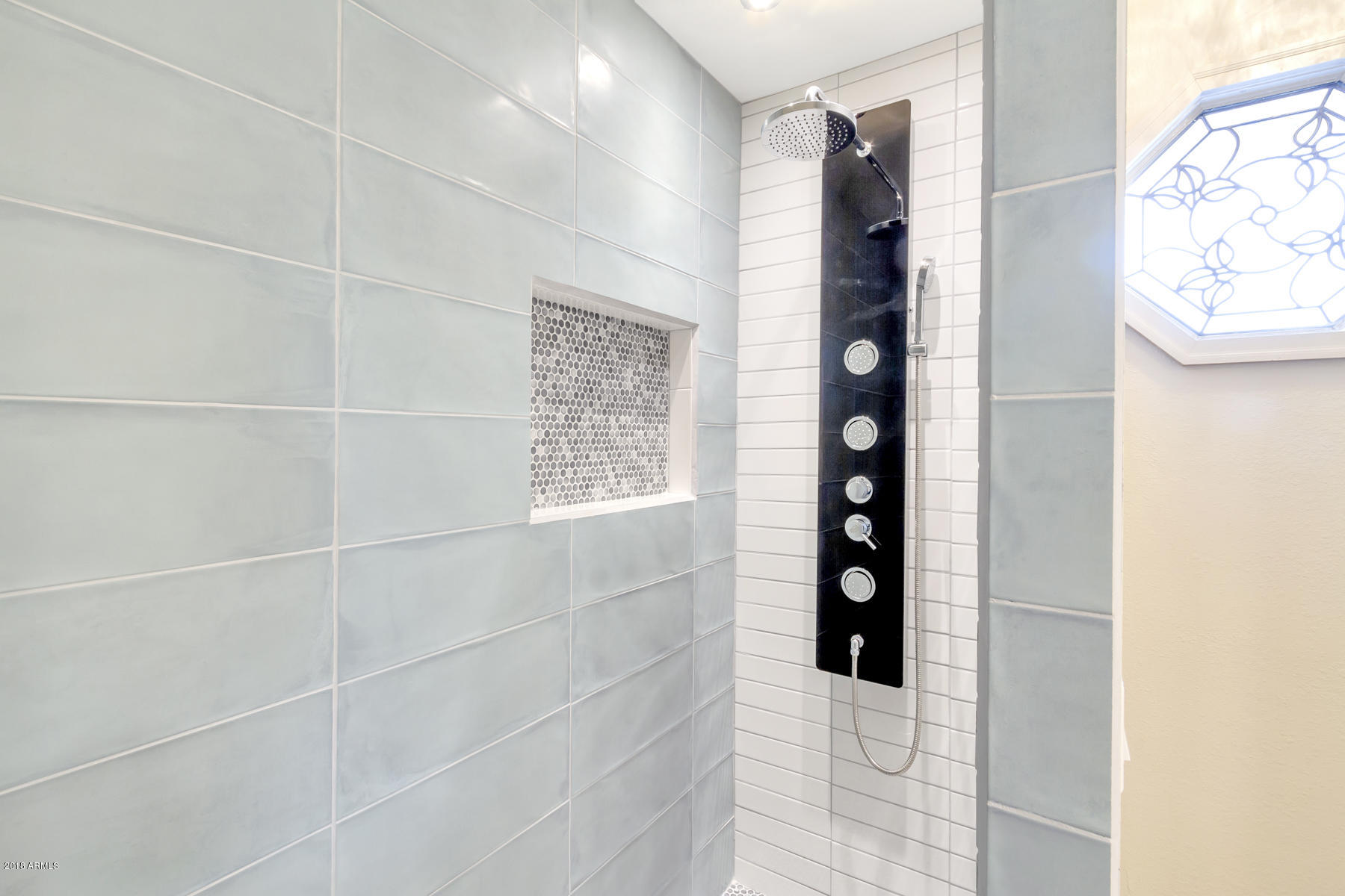 2349 West Kathleen Road Phoenix, AZ 85023 - Photo 19 of 23 master shower