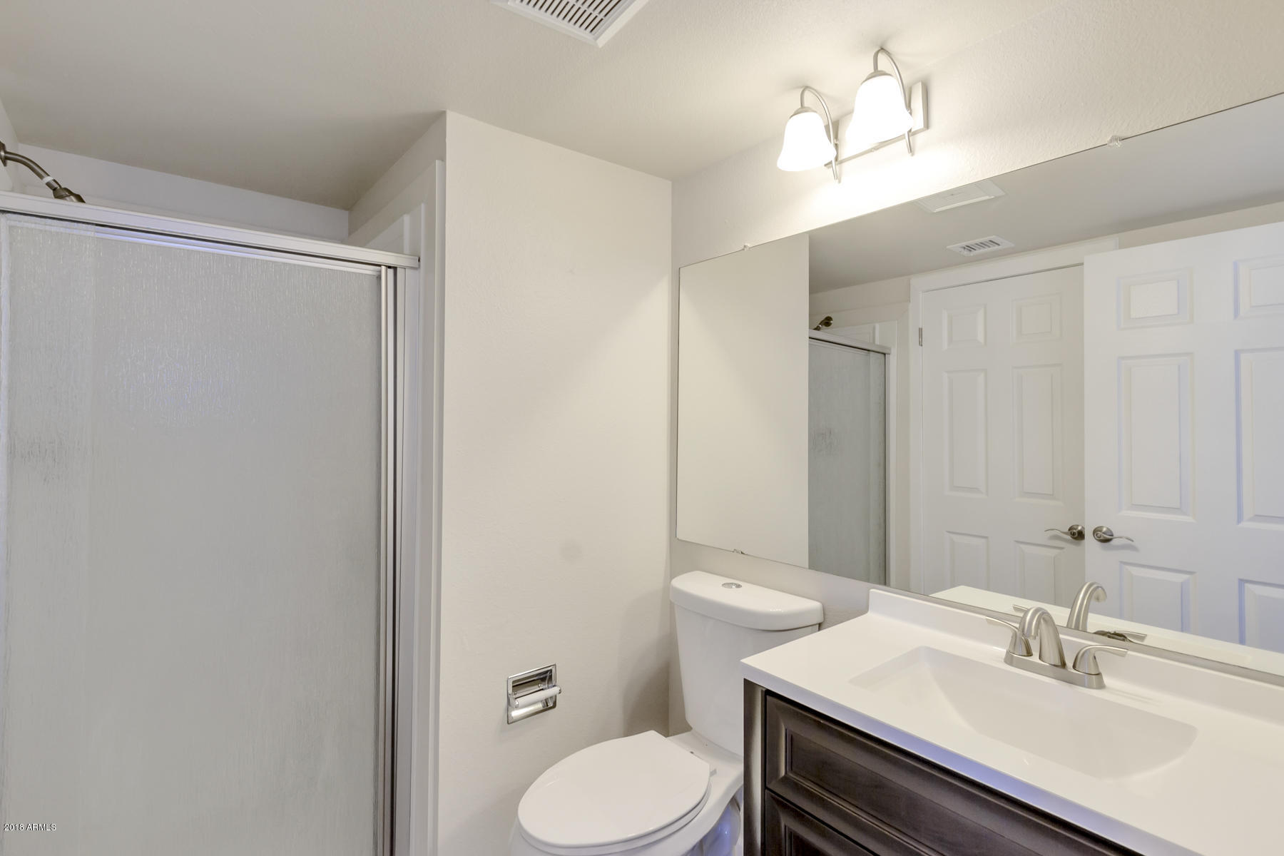 2349 West Kathleen Road Phoenix, AZ 85023 - Photo 7 of 23 downstairs bath
