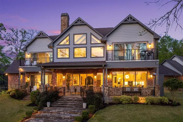 $2,775,000 | 211 Sandpiper Drive, Mabank, TX 75156