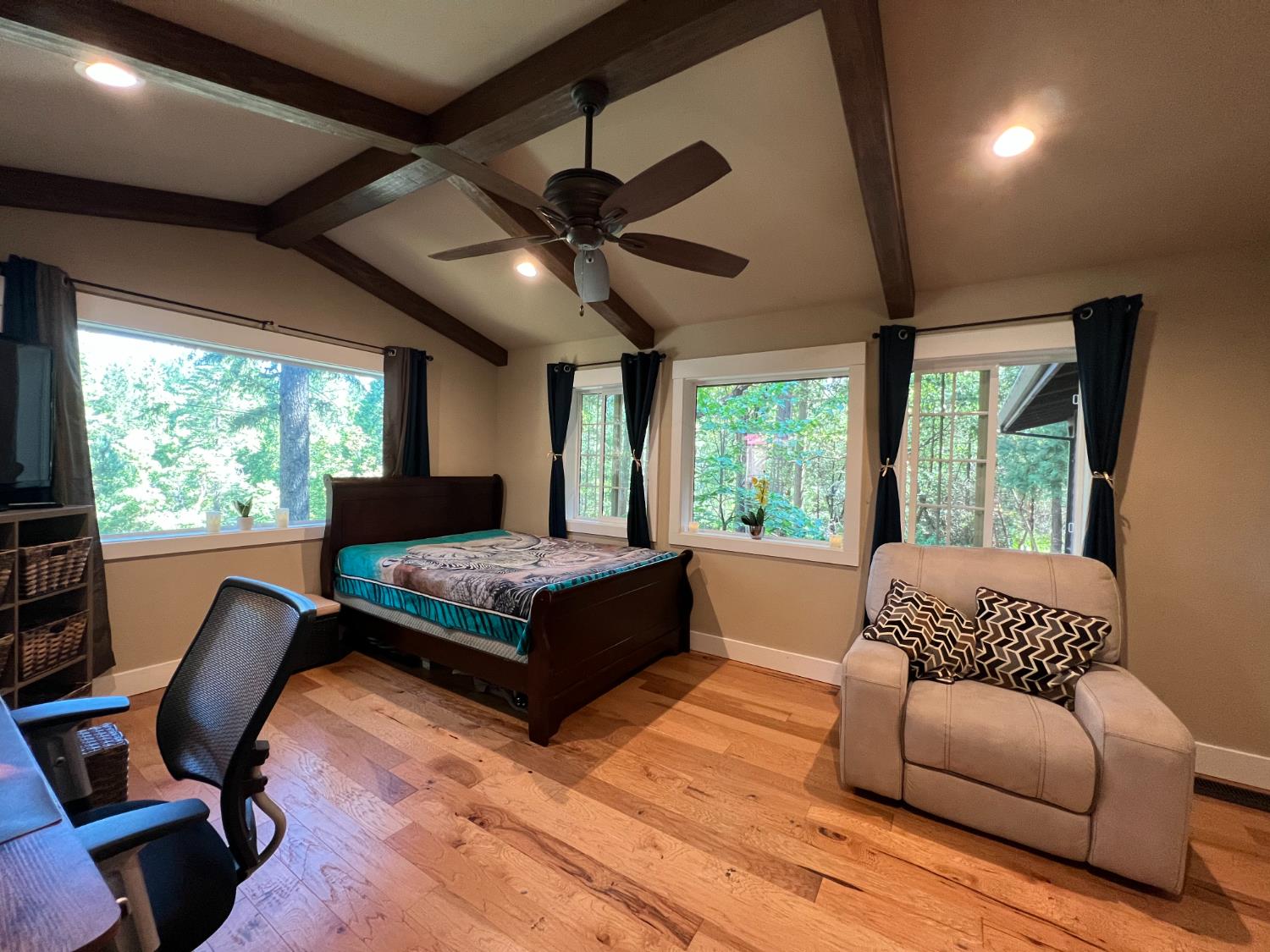 23445 Robin Road Pioneer, CA 95666 - Photo 9 of 54