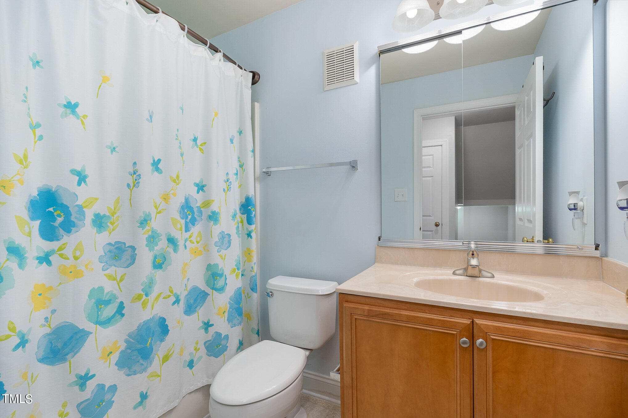 11235 Maplecroft Court Raleigh, NC 27617 - Photo 18 of 27 018_ndp190-edit