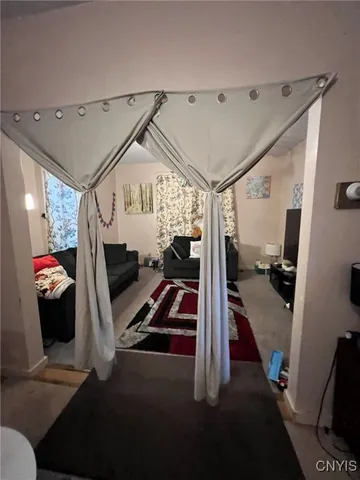 $119,900 | 4519 South Salina Street, Syracuse, NY 13205