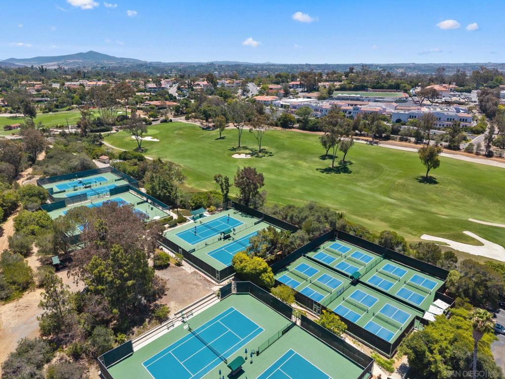 1 Via Recanto Rancho Santa Fe, CA 92067 - Photo 5 of 7