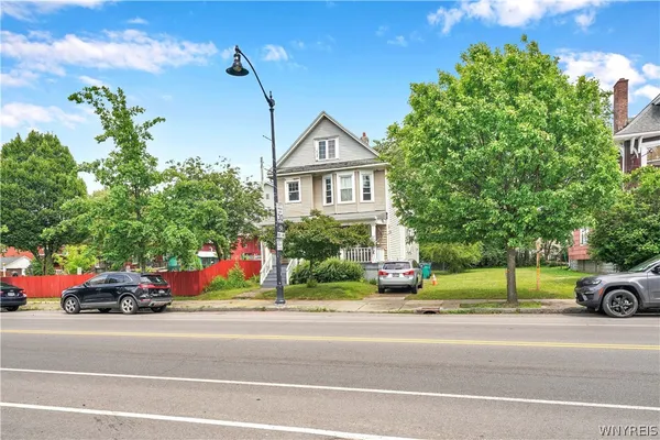 $200,000 | 2328 South Park Avenue, Buffalo, NY 14220