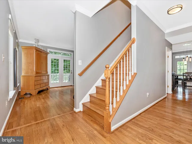 a view of livingroom with furniture and wooden floor